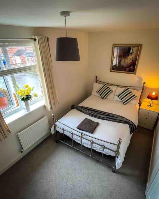 شقة Loch Leven Getaway - 2 Bed House كينروس المظهر الخارجي الصورة